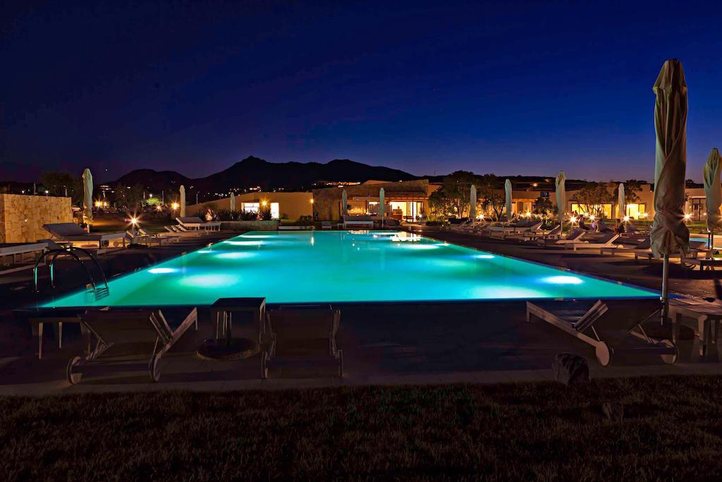 Paradise Resort And Spa San Teodoro  Eksteriør billede