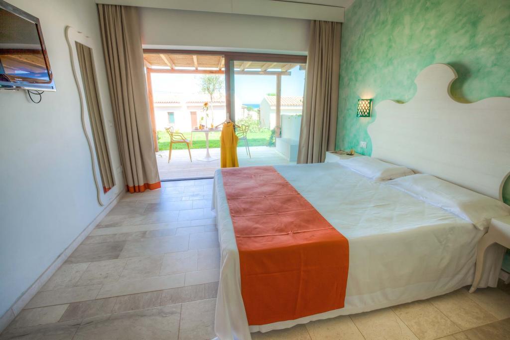 Paradise Resort And Spa San Teodoro  Eksteriør billede